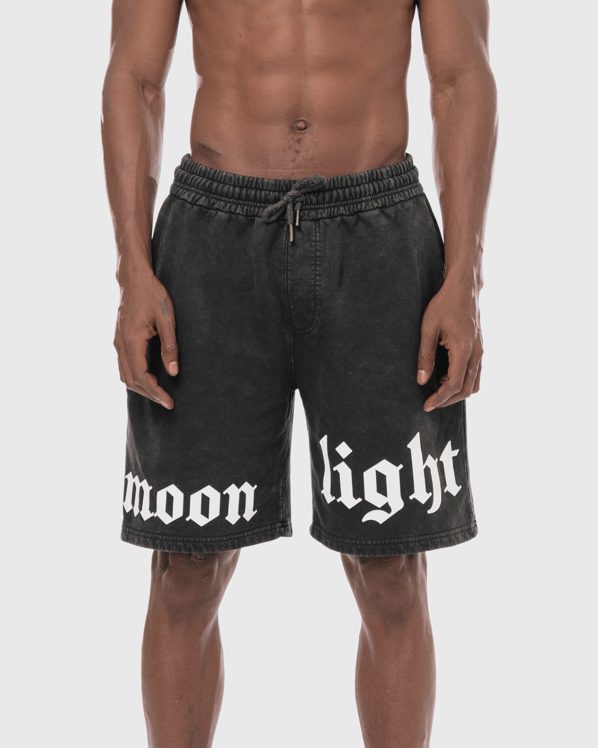 EOS SWEATSHORTS BLACK