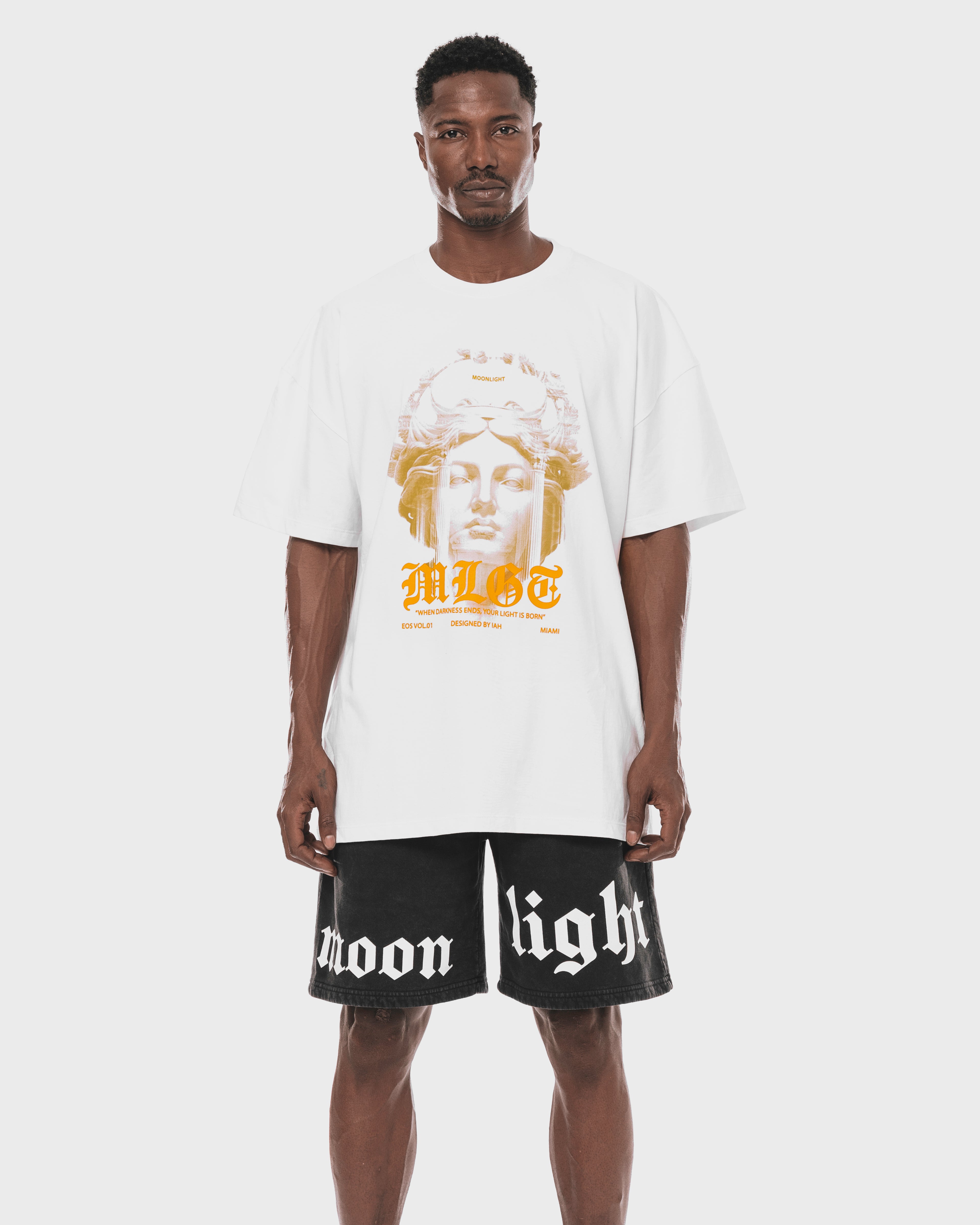 EOS WHITE GRAPHIC TEE