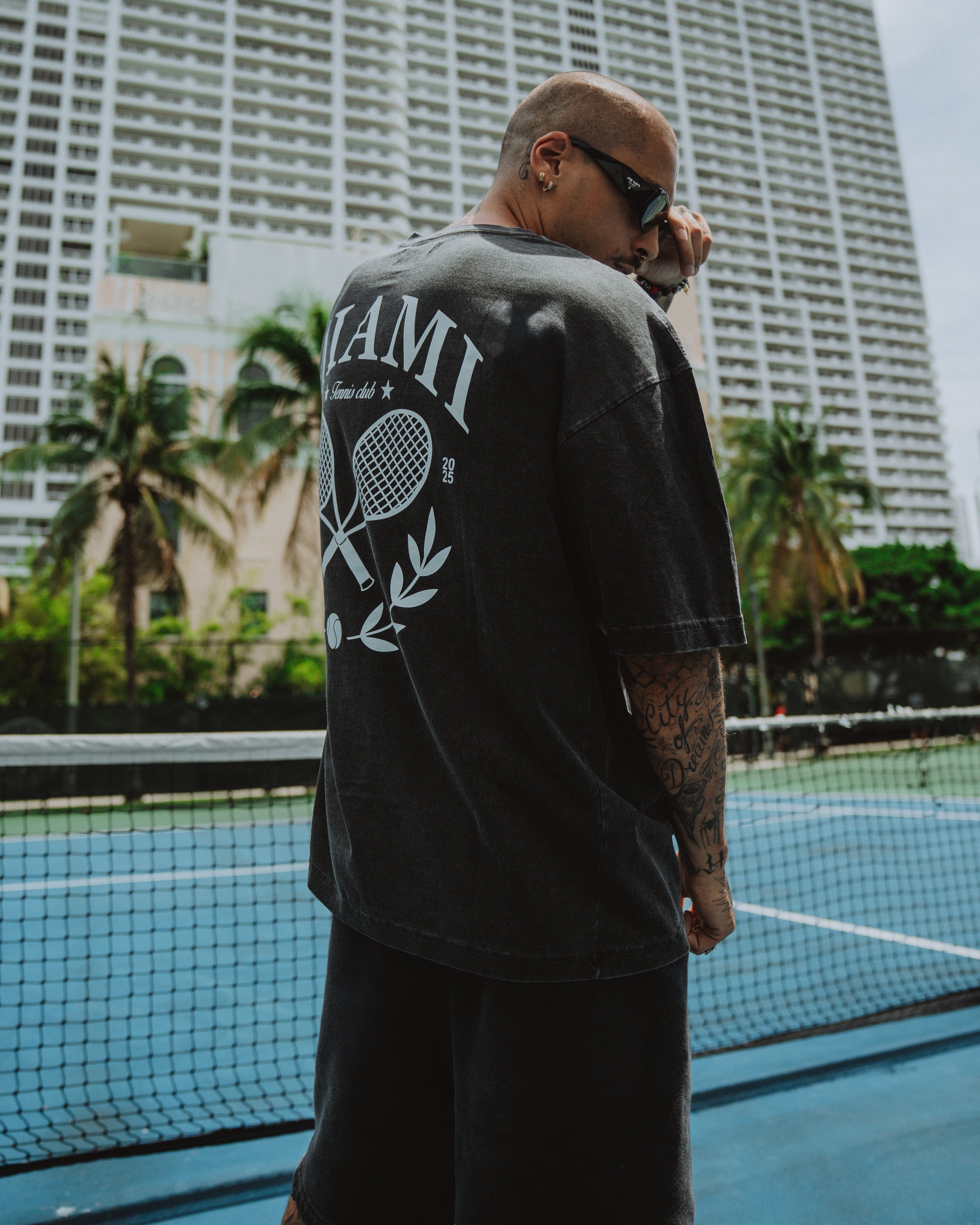 TENNIS CLUB TEE - ACID WASH